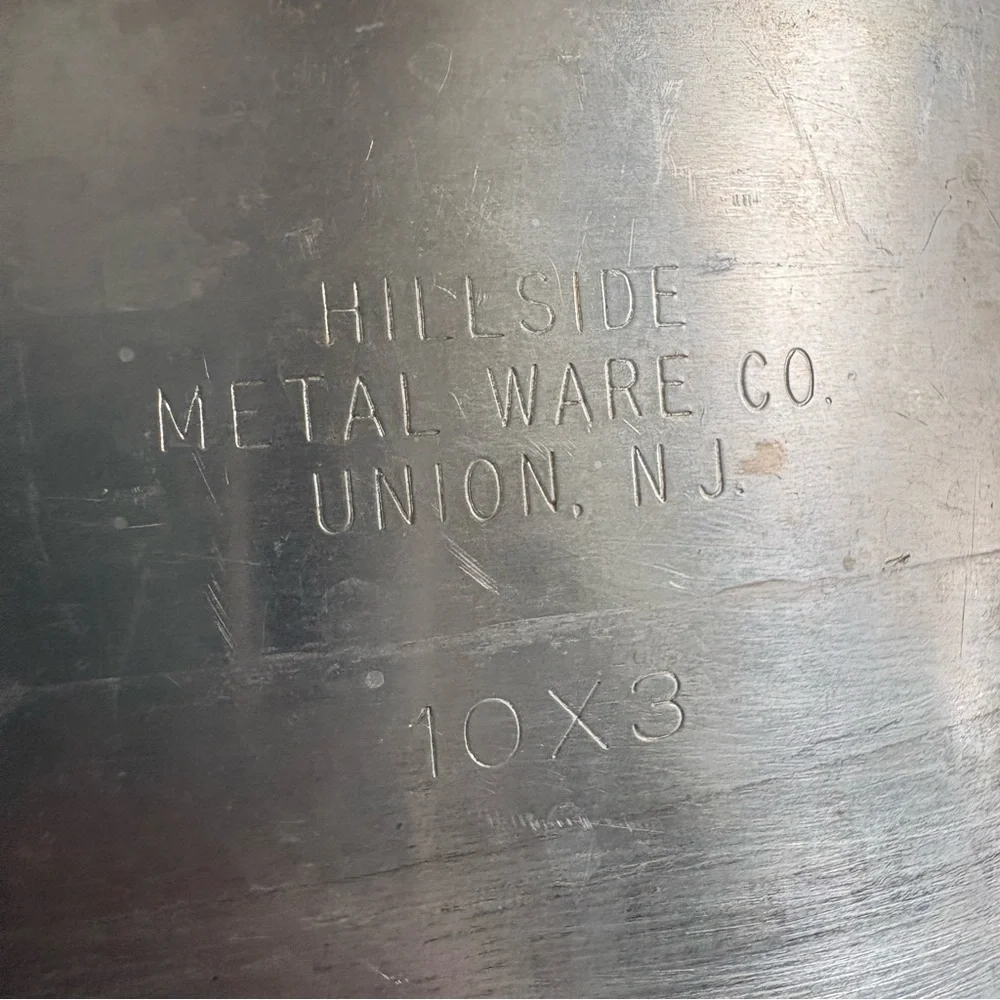 Vintage Hillside Metal Ware Aluminum Springform Tube Pan Cake Pan 10 x 3